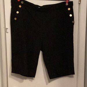 Liz Claiborne Black Women's Shorts with Gold Buttons.  NWOT